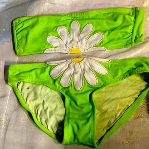 Neon Green Daisy Swimsuit 🌼